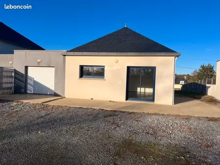 à louer - maison de plain pied avec jardin et garage - st nicolas de redon