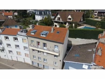 immeuble de 274 m2 saint-priest-en-jarez