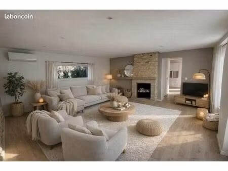 longère 6 pièces 140 m²