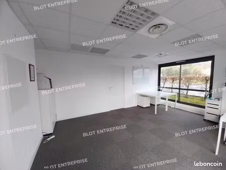 bureaux 39 m²