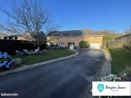 propriété 11 pièces 293 m²