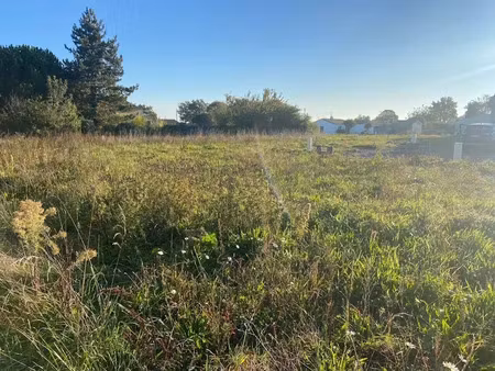 vente terrain 391 m² à mauléon (79700)  43 010 €