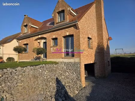 pavillon 6 pièces 150 m²