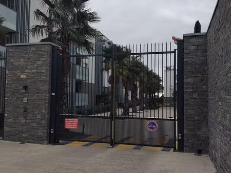 a louer place de parking centre de baillargues