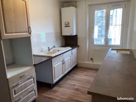 appartement 3 pièces 76 m²