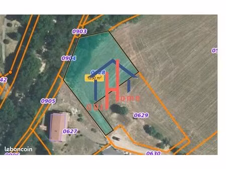 terrain 1255 m² coubon