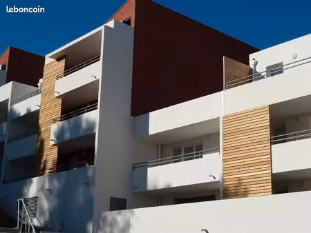 t3 60 m2 terrasse  espaces verts  vue