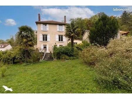 maison 7 pièces 188 m²