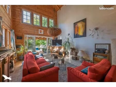 maison 7 pièces 130 m²