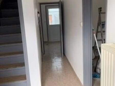 location petite maison individuelle avec garage et terrain