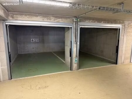 loue un double boxe 30 m2 sécurisé à eragny sur oise 95