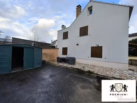 maison 4 pièces 85 m²