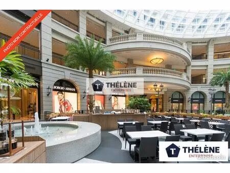 local commercial 216 m²