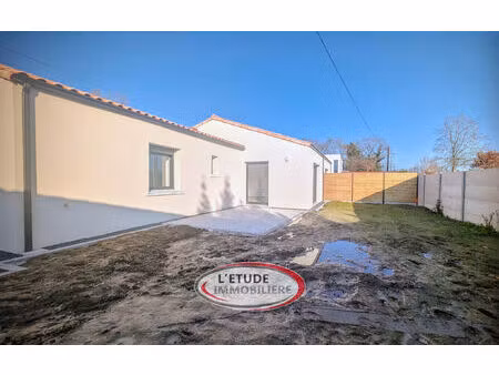 location maison 3 pièces 77 m² à la haie-fouassière (44690)