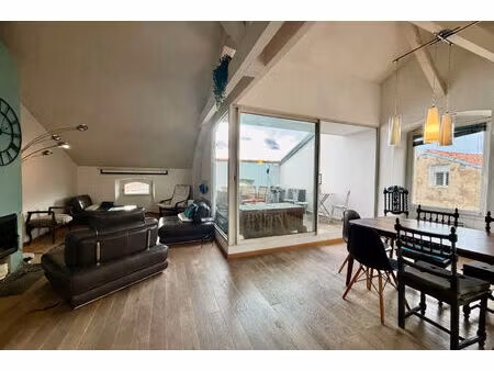 location appartement 5 pièces  166.00m²  marseille 13