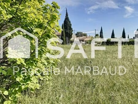 terrain 3425 m² courthezon