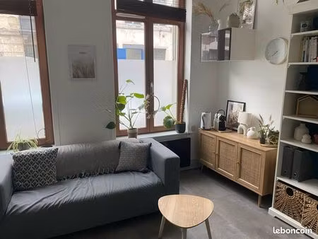 cabinet libre le vendredi dès maintenant et le mercredi à partir d’avril