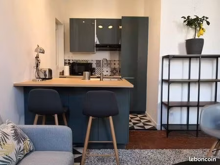 loué t2 meublé et équipé en plein coeur du quartier mazarin à aix-en-provence