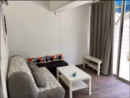 studio en rez de jardin avec coin nuit - 38m2