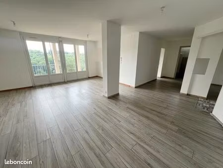 appartement 5 pièces 142 m²