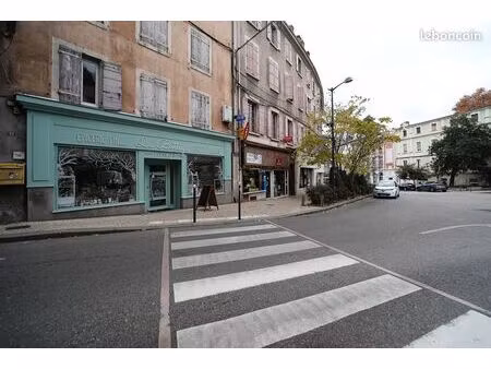 local commercial location annonay