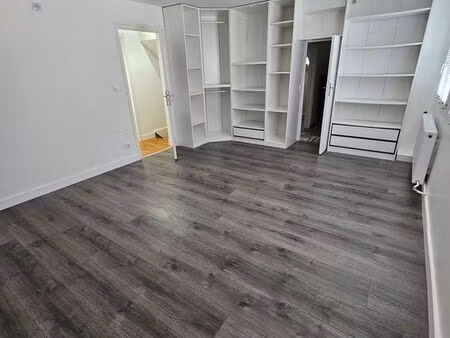 appartement t3 67 m² récent (eau et électricité compris)