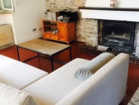 coup de cœur – charmante maison de plain-pied en pierre – 65 m² + véranda – grand jardin p