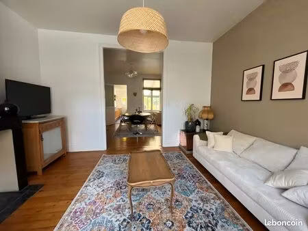 a louer  maison meublée 6 pièces 115m2