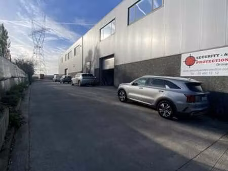 espace de stockage avec bureaux à louer – grimbergen (westva