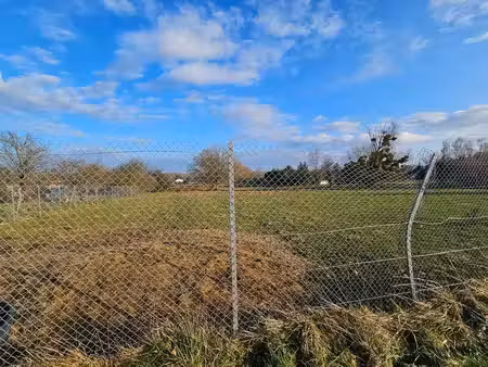 terrain constructible neuf à vendre