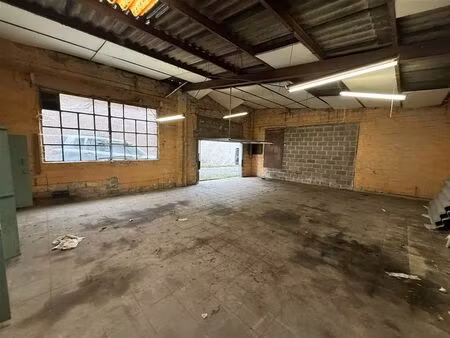 parking à louer à lodelinsart (vbd68410)