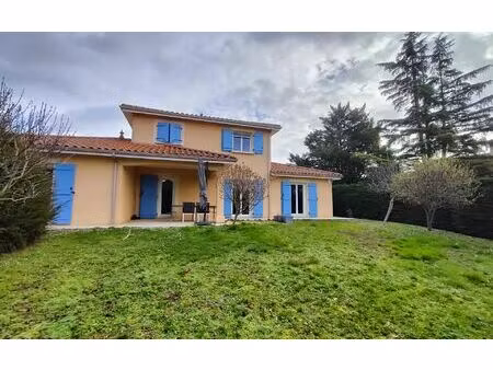 location maison  138.26 m² t-5 à mornant  1 635 €