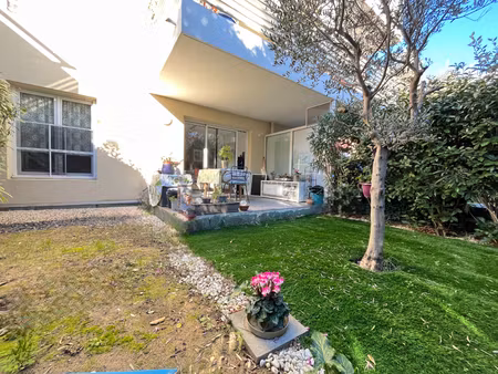 appartement antibes 2p 40m2 rez-de-jardin + 2 parkings