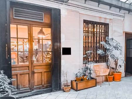 locaux atypiques à vendre sous verrière