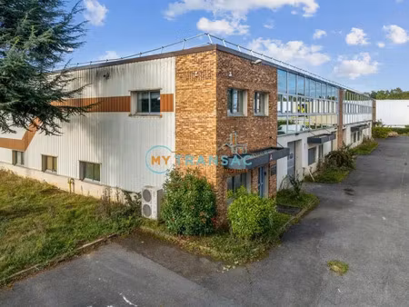 a louer cellule d'activité et de bureaux 352m² sur la commune les ulis