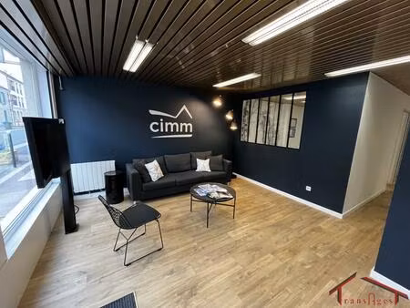 local commercial à rambouillet (78120)