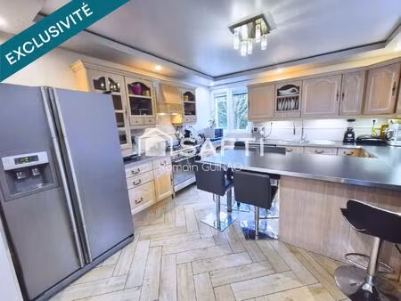 magnifique maison 6 pièces avec piscine