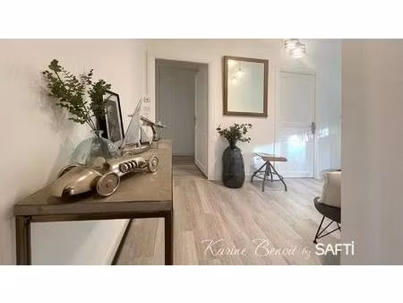 une maison dans les bois  pour les amoureux de la nature!