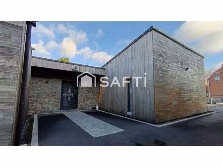 maison contemporaine de plain pied récente – grande terrasse  jardin et nombreux stationne