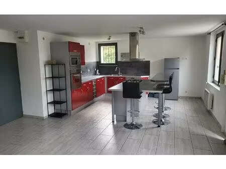 location appartement  m² t-2 à mont-de-marsan  720 €