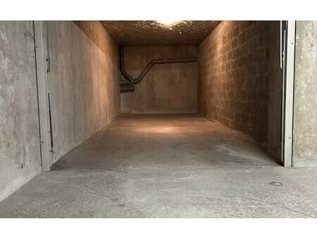 stationnement lyon 2 m² t- à vendre  50 000 €