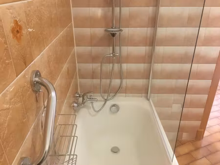 location appartement 4 pièces 100 m² à loubajac (65100)  737 €