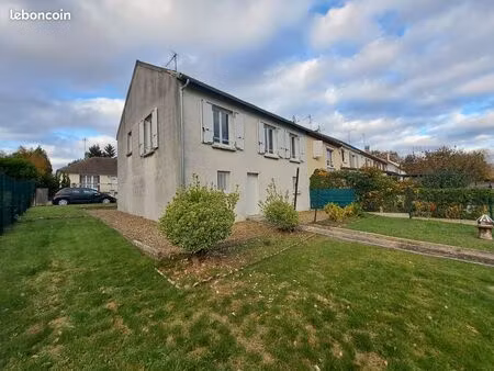 maison mitoyenne sur sous-sol total