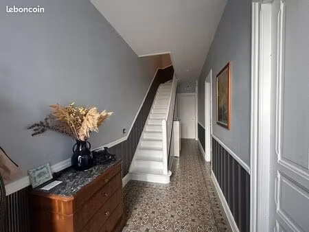 malouine de charme meublée avec terrasse et jardin