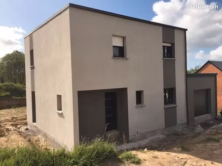 maison 4 pièces à maugio