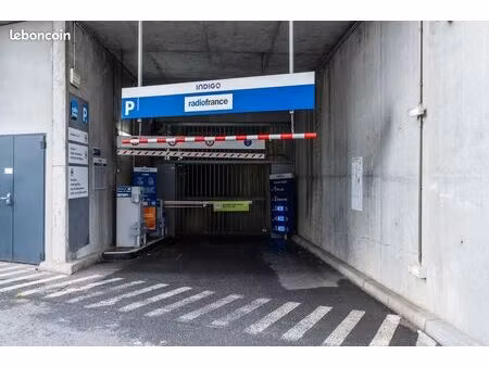 parking indigo radio france - paris