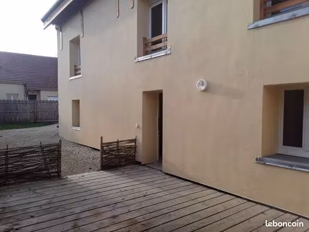 maison t4 neuve avec cour