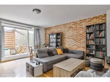 grand t2 - jardin - meublé