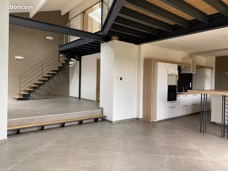 maison 5 pièces 170 m²