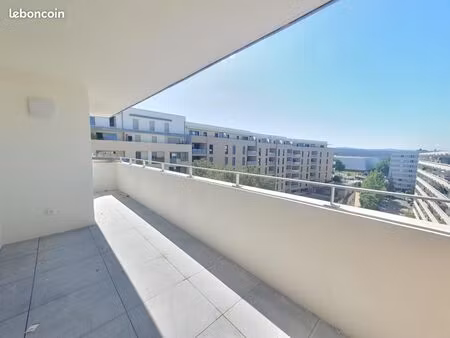 appartement 3 pièces 79 m²